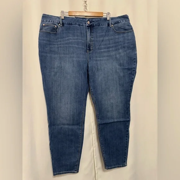 Seven7 Women’s Tummyless Skinny Jeans Plus Size 24W - Picture 1 of 8